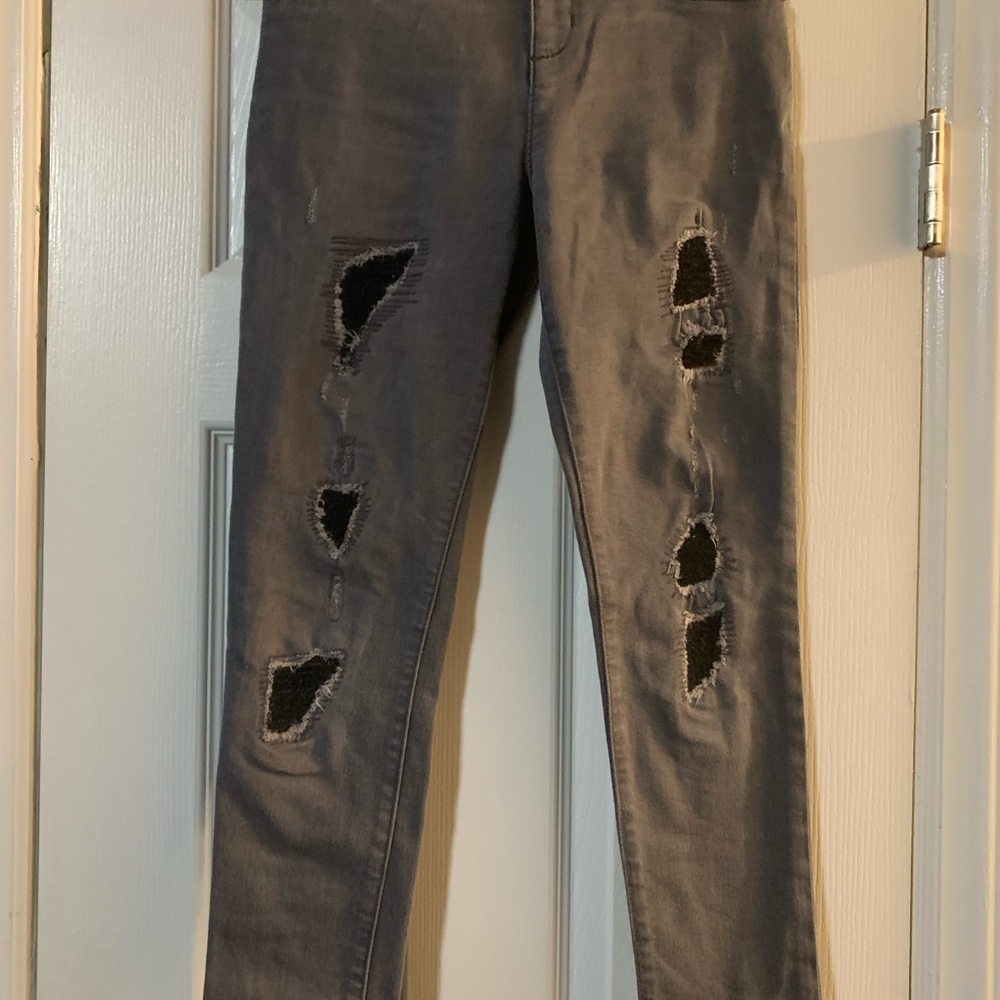 Children’s Place Distressed Gray Girls Jeans Size 12
